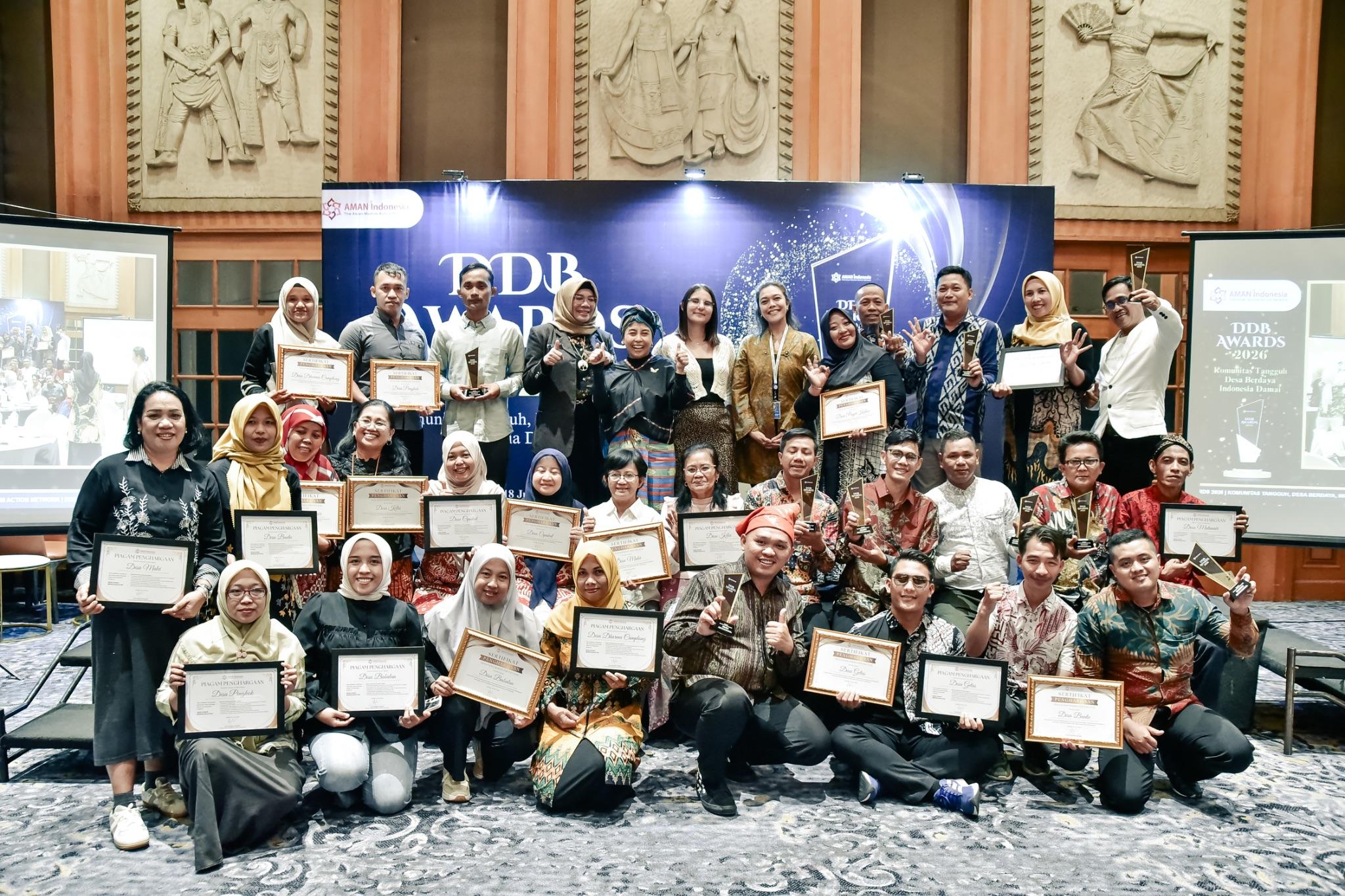 AMAN Indonesia Berikan Desa Damai Berkelanjutan (DDB) Awards: Perkuat Komitmen Desa Wujudkan Resiliensi Komunitas